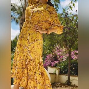 H&M JOHANNA ORTIZ YELLOW FLORAL LONG MIDI MAXI RUFFLE CREPE DRESS
SIZE L